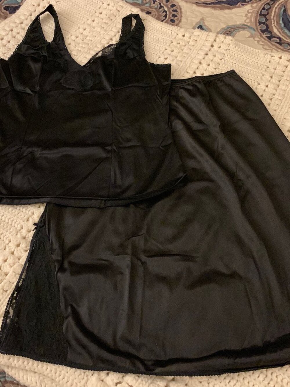 KAYSER/MAIDENFORM Onyx Black Camisole & Half Slip, Size 36/Small (VTG 1980s)